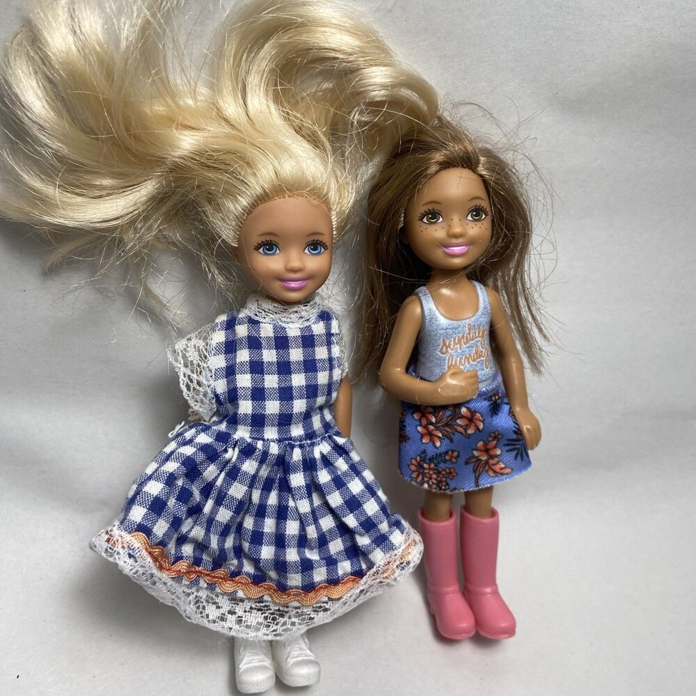 Mattel Barbie Club 6" Chelsea 2 Dolls Dark and Light Complexions w Clothes Shoes